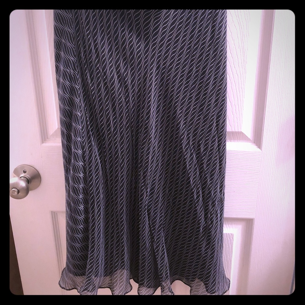 XL Allison Taylor Shirt Black and White